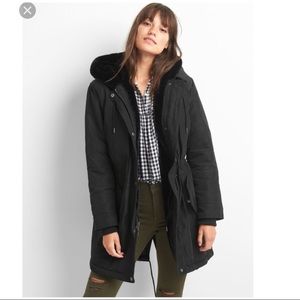 Gap Primaloft Faux-Fur Winter Parka